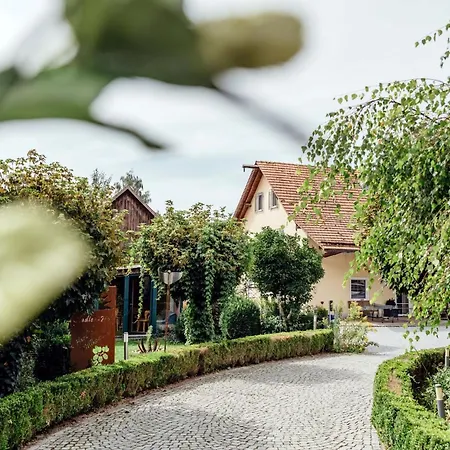Aparthotel Stadler Hof 3*